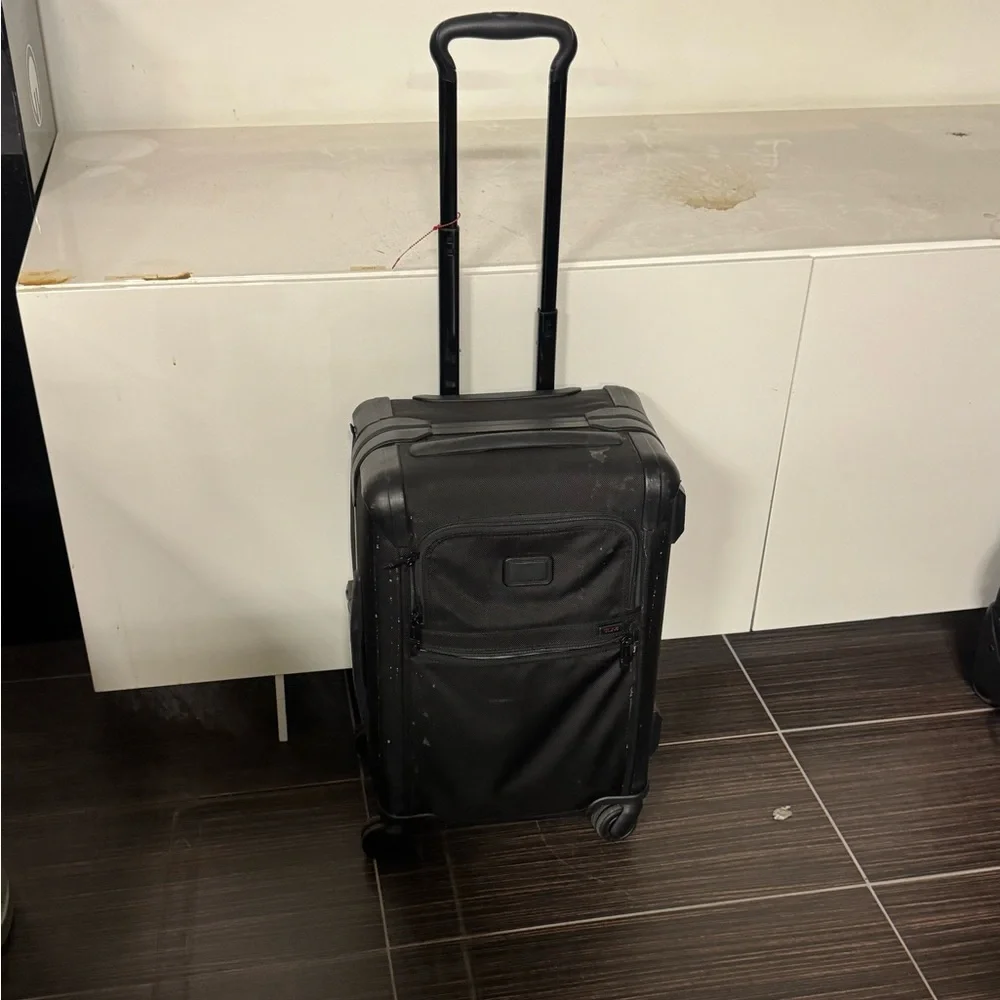TUMI Black Rolling Alpha Carry-On Luggage